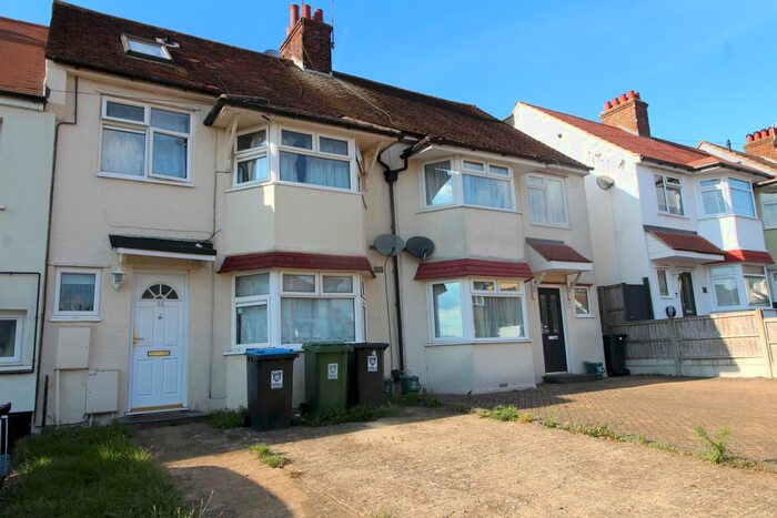 4 Bedroom Terraced House To Rent In Deaconsfield Road, Hemel Hempstead, HP3