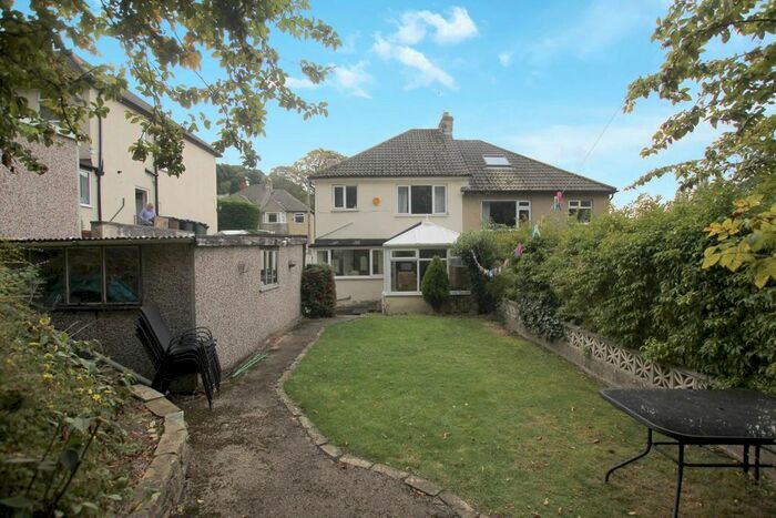 3 Bedroom Semi-Detached House To Rent In Villa Grove, Bingley, West Yorkshire, BD16