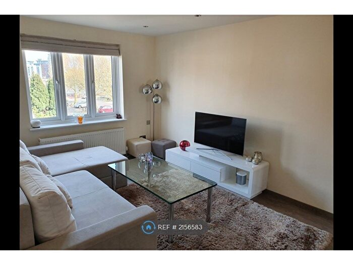 1 Bedroom Flat To Rent In Enterprize Way, London, SE8