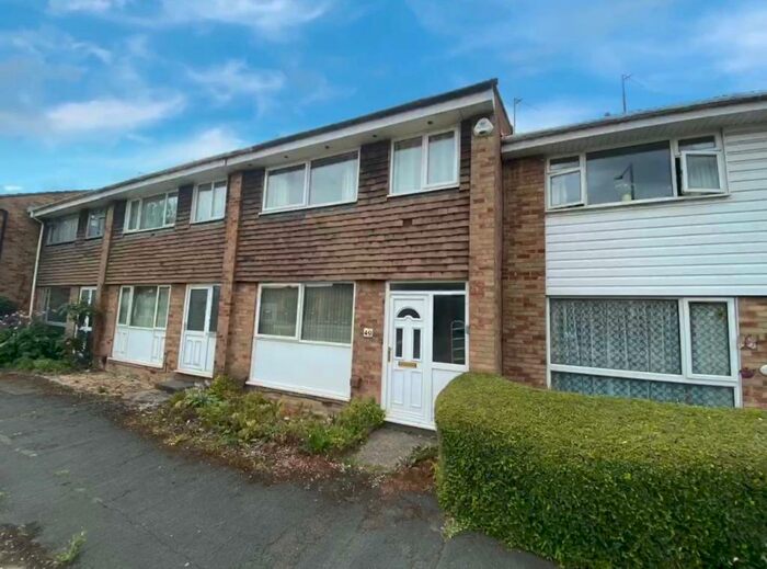 3 Bedroom Terraced House To Rent In Wendover Road, Aylesbury, HP21