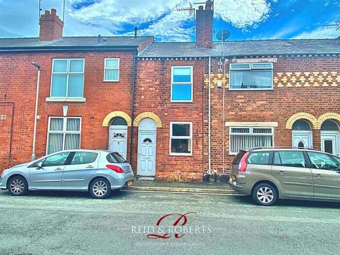 3 Bedroom Terraced House To Rent In Pen Y Llan, Connahs Quay, CH5