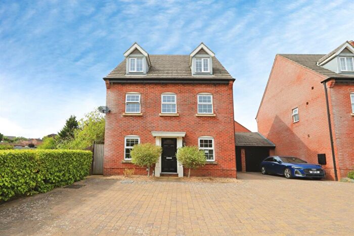 5 Bedroom Detached House For Sale In Betjeman Way, Cleobury Mortimer, Kidderminster, DY14