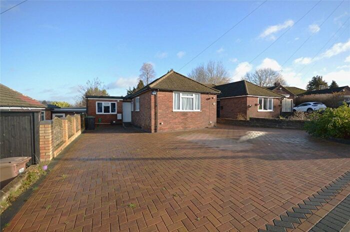 4 Bedroom Bungalow For Sale In Hillary Crescent, Luton, Bedfordshire, LU1