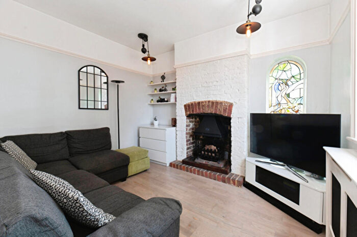 2 Bedroom Semi Detached House For Sale In The Steps, Effingham, Leatherhead, KT24