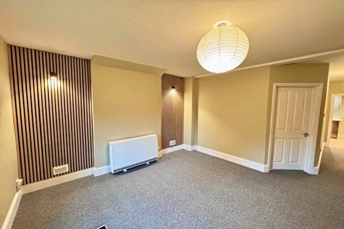 1 Bedroom Property To Rent In Victoria Road, Nottingham, NG4