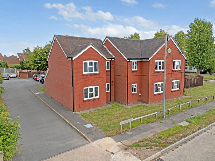 1 Bedroom Apartment For Sale In Vernon Corner, Back Lane, CM4