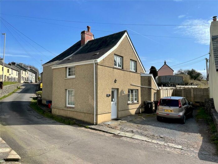 4 Bedroom Detached House For Sale In Trecastle, Brecon, Powys, LD3