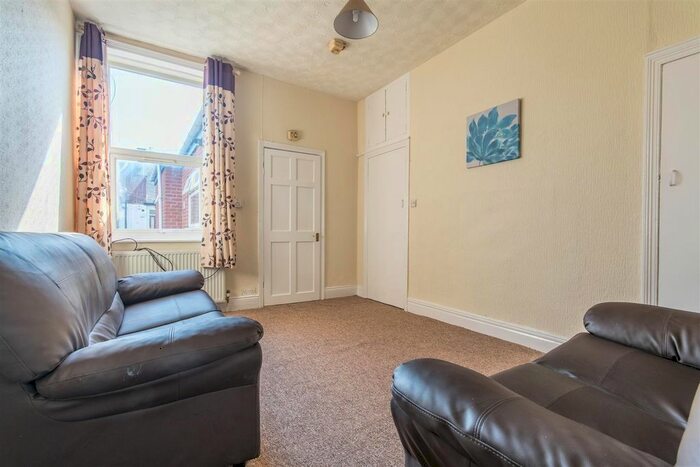 2 Bedroom Flat To Rent In Meldon Terrace, Heaton, NE6