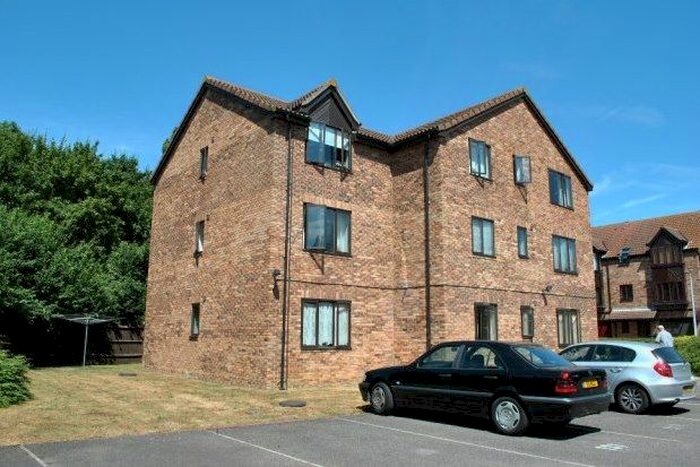 1 Bedroom Flat To Rent In The Sycamores, Cambridge, CB24
