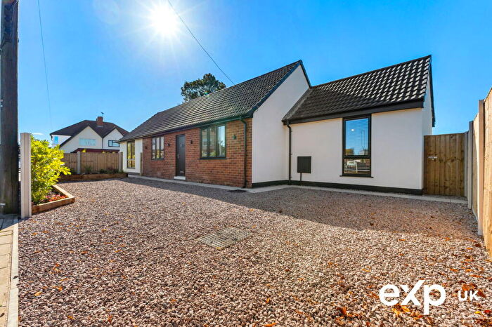 3 Bedroom Detached Bungalow For Sale In Warwick Drive, Mansfield, NG18