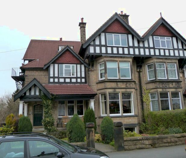 2 Bedroom Ground Flat To Rent In Tewit Well Road, Harrogate, HG2