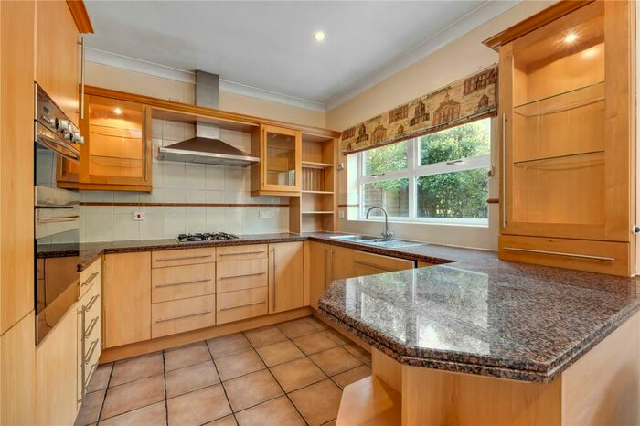 4 Bedroom Detached House To Rent In Savery Drive, Long Ditton, Surbiton, Surrey, KT6