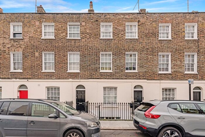 1 Bedroom Flat For Sale In Star Street, Notting Hill, W2