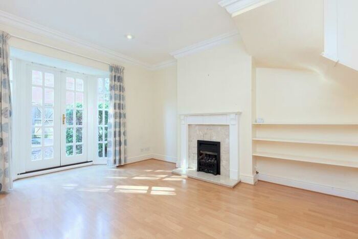3 Bedroom Terraced House To Rent In Cherwell Street, St Clements, OX4
