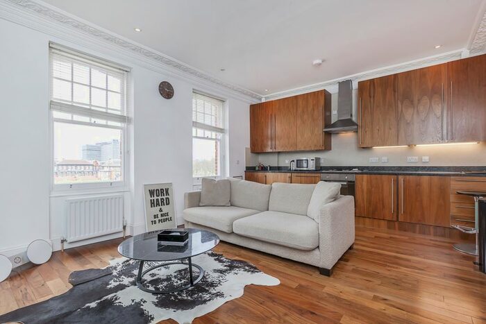 2 Bedroom Flat To Rent In Gledstanes Road, London, W14