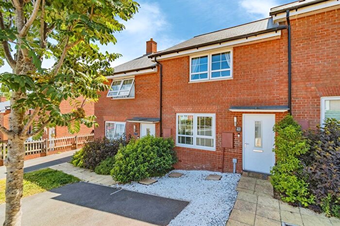 3 Bedroom Terraced House For Sale In Loveridge Drive, Alphington, Exeter, EX2