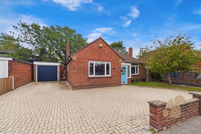 3 Bedroom Detached Bungalow For Sale In Parsons Heath, Colchester, CO4