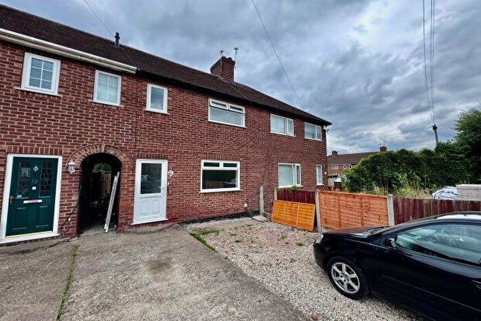 3 Bedroom Terraced House To Rent In Bingley Close, Nottingham, NG8