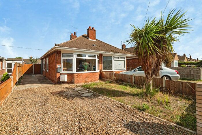 2 Bedroom Semi-Detached Bungalow For Sale In Bradwell Avenue, Bradwell, Great Yarmouth, NR31