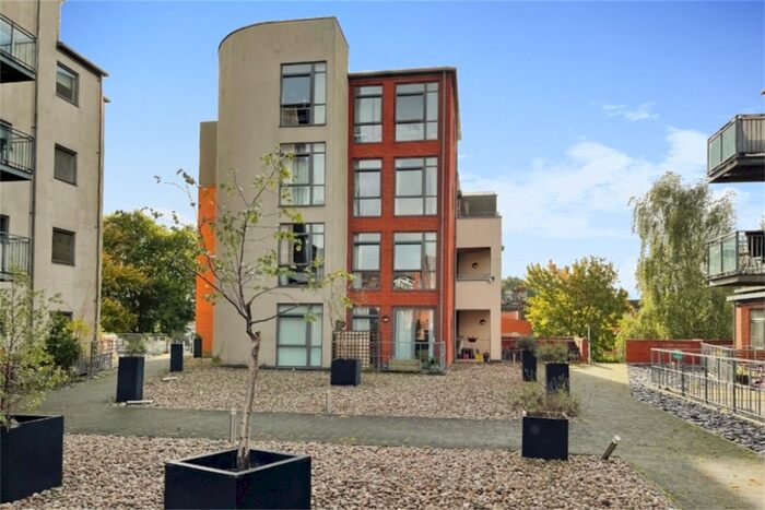 2 Bedroom Flat To Rent In Cossons House, The Manor, NG9