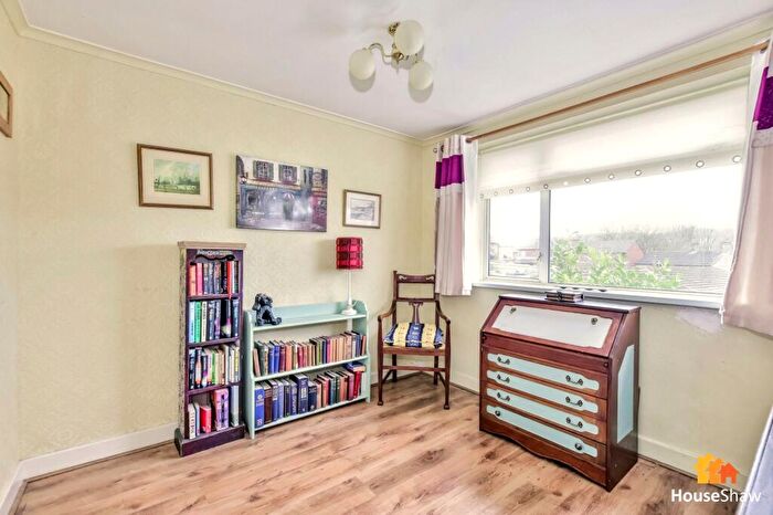 3 Bedroom Detached House For Sale In Icknield Close, Wendover, HP22