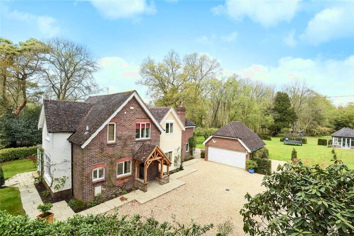 4 Bedroom Detached House To Rent In Marley Common, Haslemere, Surrey GU27