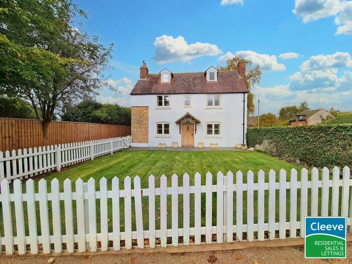 4 Bedroom Cottage To Rent In Shutter Lane, Gotherington, Cheltenham, GL52
