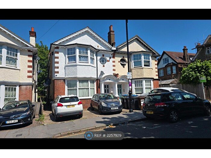 1 Bedroom Flat To Rent In Woodstock Road, Croydon, CR0
