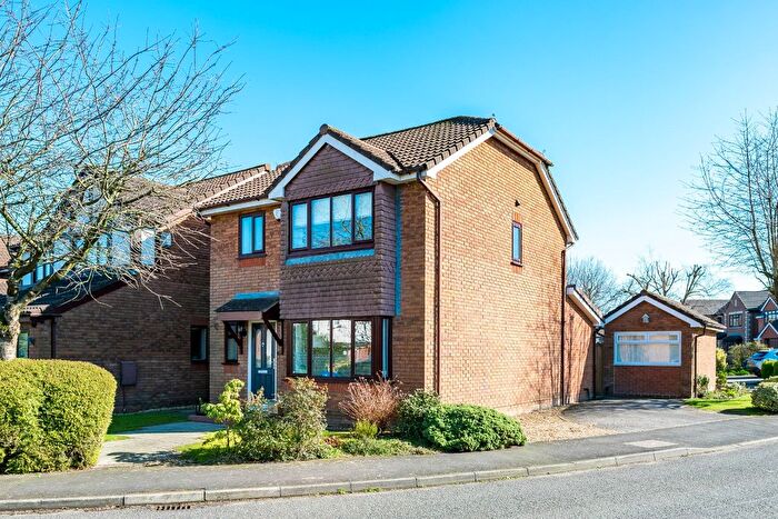 3 Bedroom Detached House For Sale In Doeford Close, Culcheth, Warrington, Cheshire, WA3