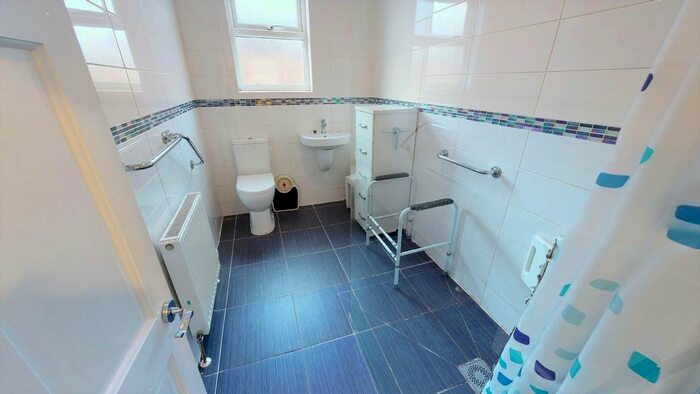 3 Bedroom End Of Terrace House For Sale In Mitford Street, Stretford, Manchester, M32