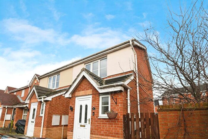 2 Bedroom Semi-Detached House For Sale In Templewaters, Kingswood, Hull, HU7