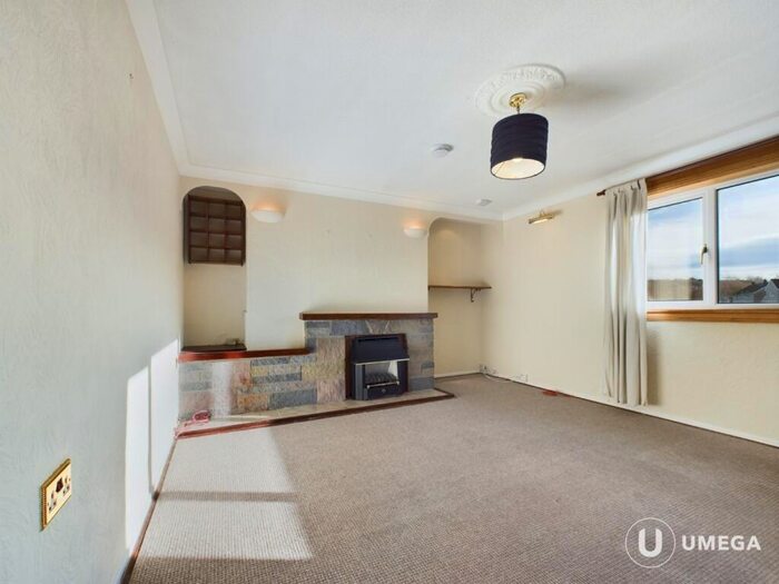 2 Bedroom Flat For Sale In Oxgangs Avenue, Oxgangs, Edinburgh, EH13