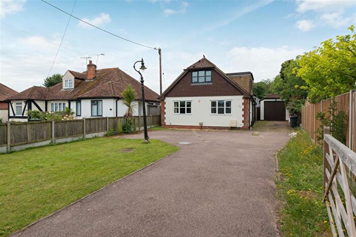 5 Bedroom Detached House For Sale In Blean Common, Canterbury, CT2