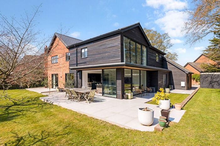6 Bedroom Detached House For Sale In Maidenhead Road, Cookham, SL6