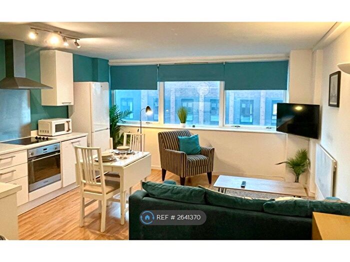 1 Bedroom Flat To Rent In Marco Island, Nottingham, NG1