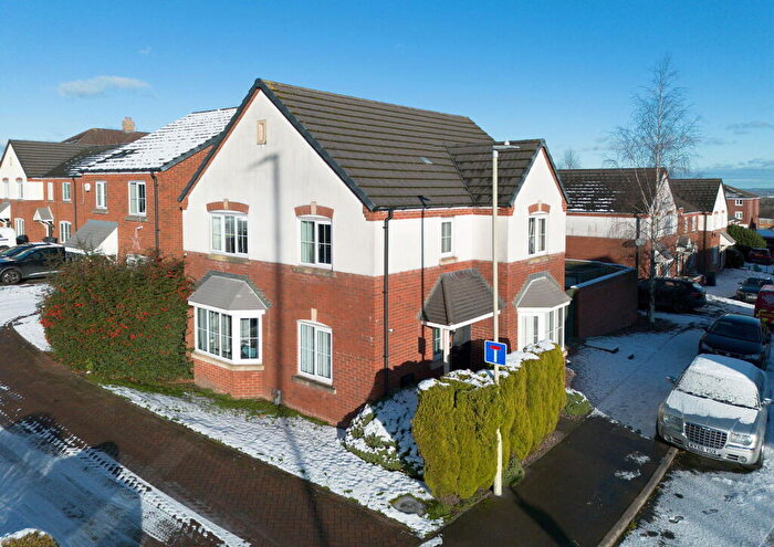 4 Bedroom Detached House For Sale In King Edmund Street, Dudley, DY1