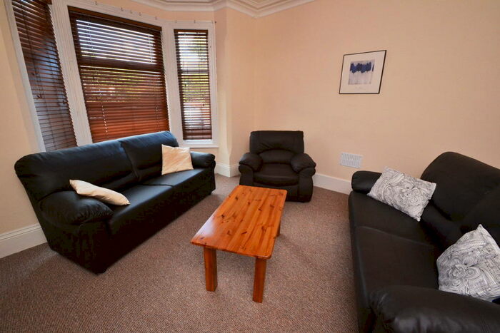 5 Bedroom Town House To Rent In Trent Boulevard, West Bridgford, NG2