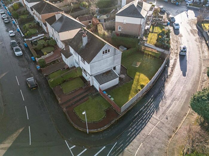2 Bedroom Semi-Detached House For Sale In Vardar Avenue, Clarkston, G76