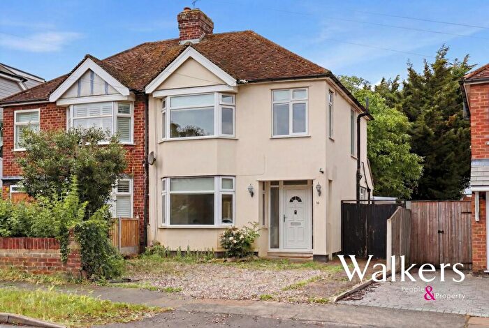 3 Bedroom Semi-Detached House For Sale In Longfield Road, Chelmsford, CM2