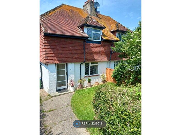 2 Bedroom Semi-Detached House To Rent In Ashurst Avenue, Saltdean, BN2