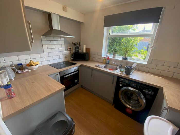 2 Bedroom Flat To Rent In Star Mews, Peterborough, PE1
