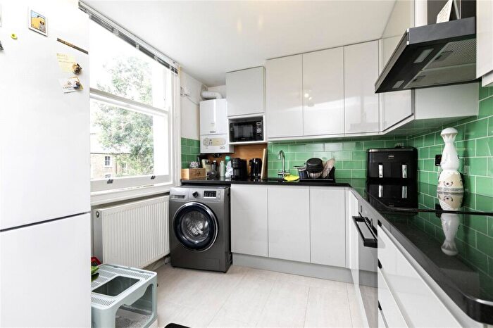 1 Bedroom Apartment To Rent In Benwell Road, London, N7