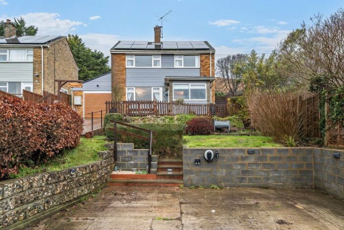 4 Bedroom Detached House For Sale In Canterbury Road, Bilting, Ashford, TN25