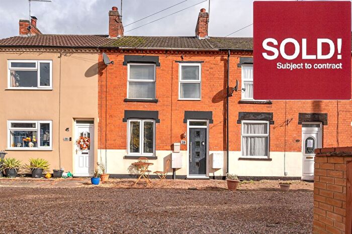 2 Bedroom Terraced House For Sale In Mansefield Close, Desborough, Kettering, NN14