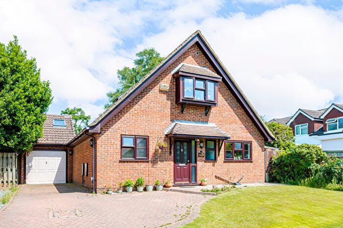 3 Bedroom Detached House For Sale In The Farthings, Crowborough, TN6