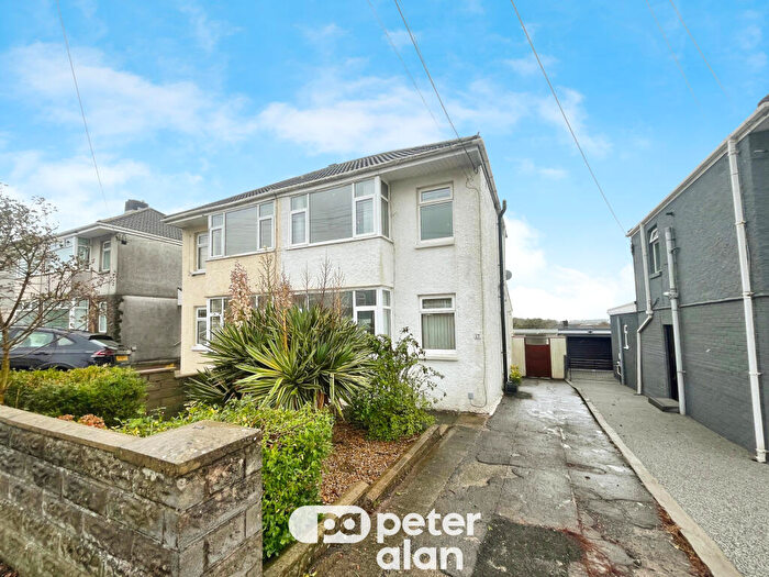 3 Bedroom House To Rent In Garfield Avenue, Bridgend, CF31