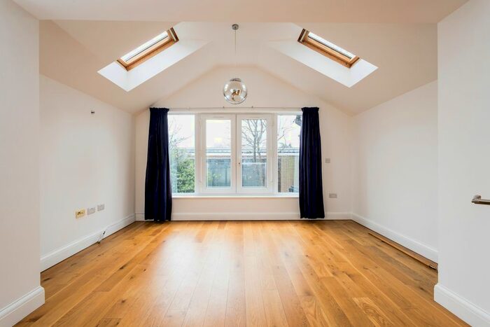 1 Bedroom Flat To Rent In Sunny Gardens Road, London, NW4