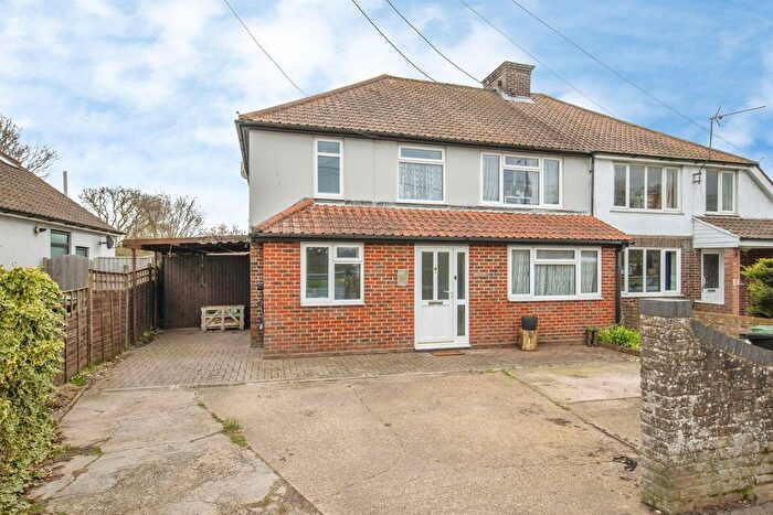 4 Bedroom Semi Detached House For Sale In Grove Road, Woodbridge, IP12