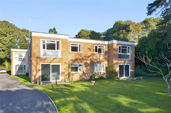 2 Bedroom Apartment For Sale In Summerlands, Princes Road, Ferndown, BH22