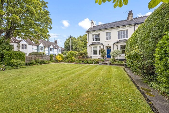 4 Bedroom Semi-Detached House For Sale In Steyning, BN44